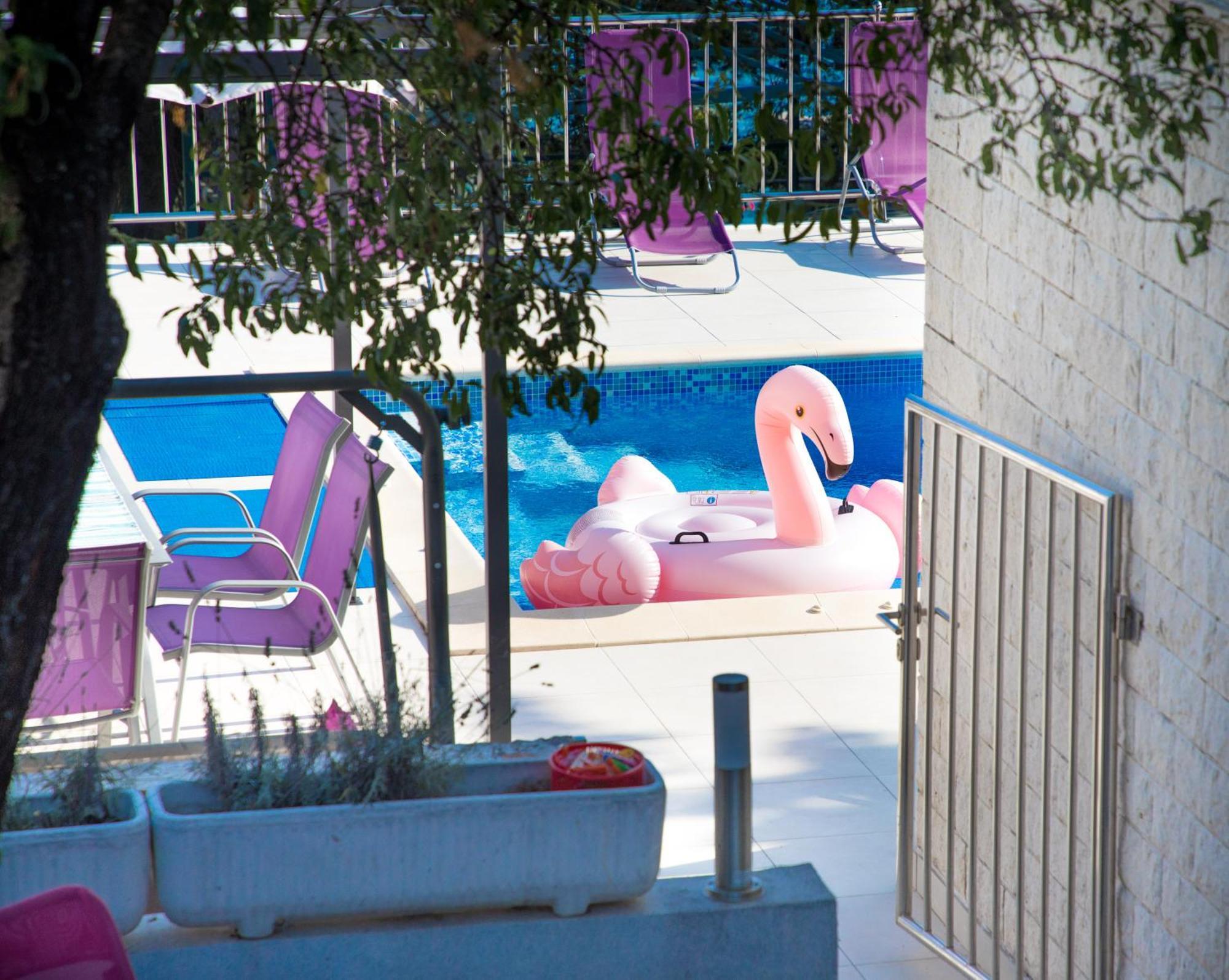 Villa Pinky And Superior Trogir Сегет-Враница Экстерьер фото